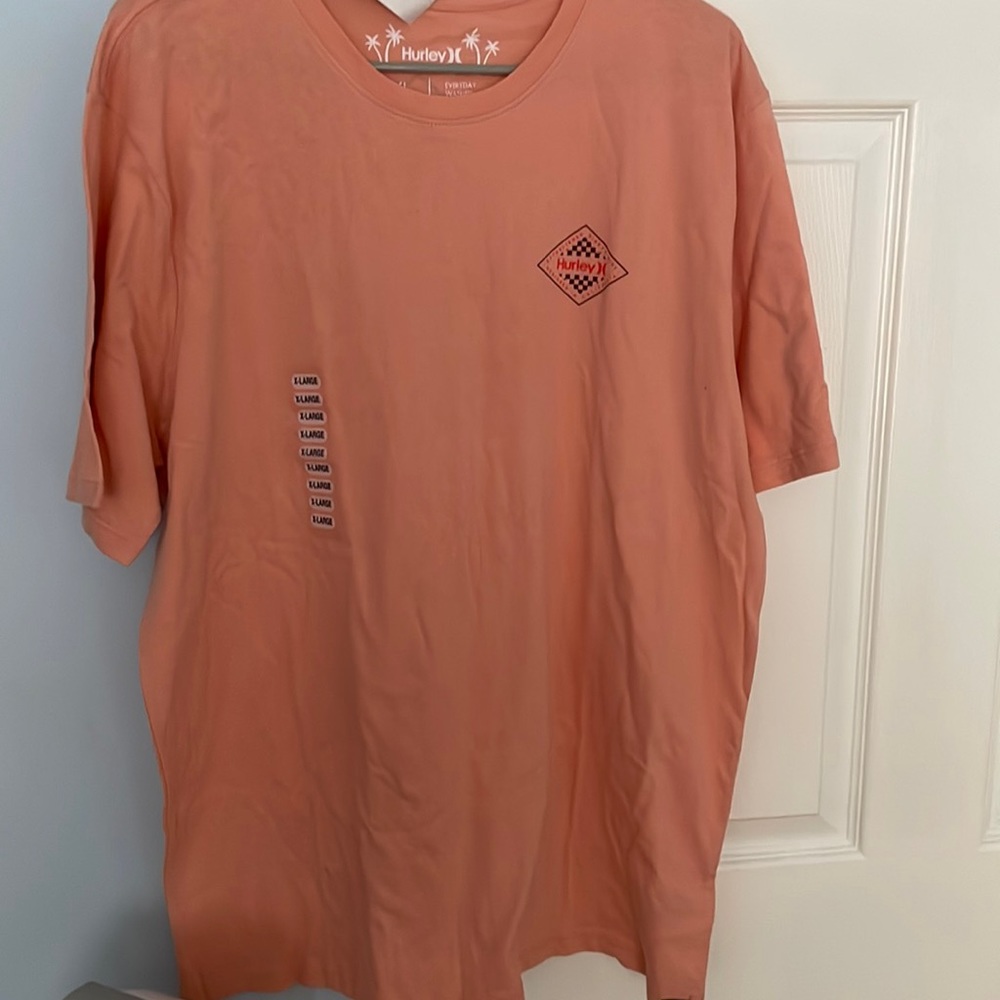 Hurley t shirt